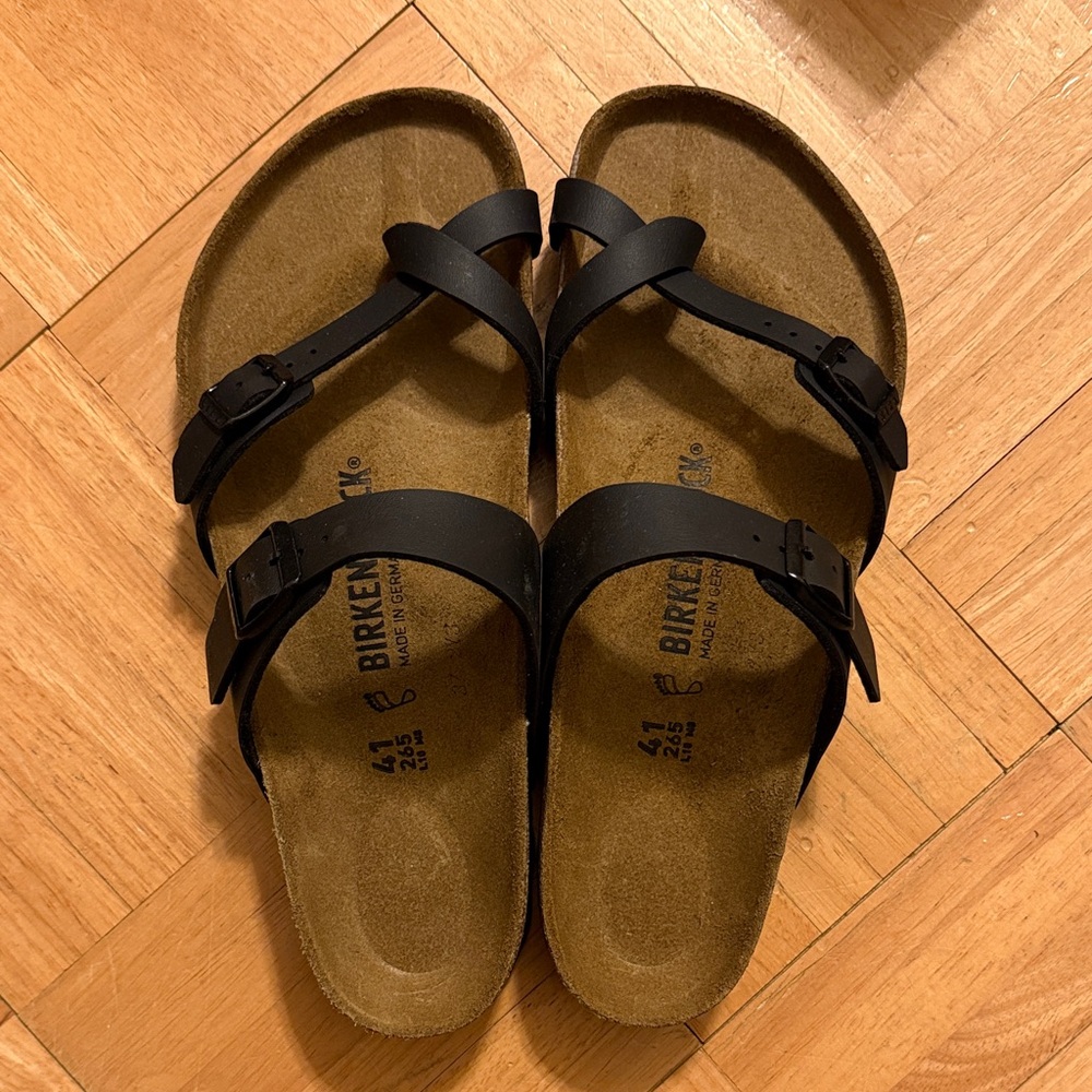 Birkenstock Black Cross-Strap Sandals